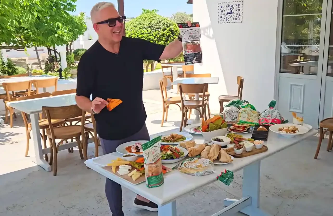 Η Ροδίτικη Λαδόπιττα στην εκπομπή “Εικόνες” με τον Τάσο Δούση!